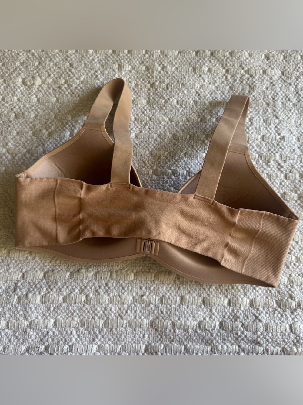 SPANX Smooth  Bra-llelujah Wireless Bra - Nude-beige Sz 36D - Picture 6 of 8